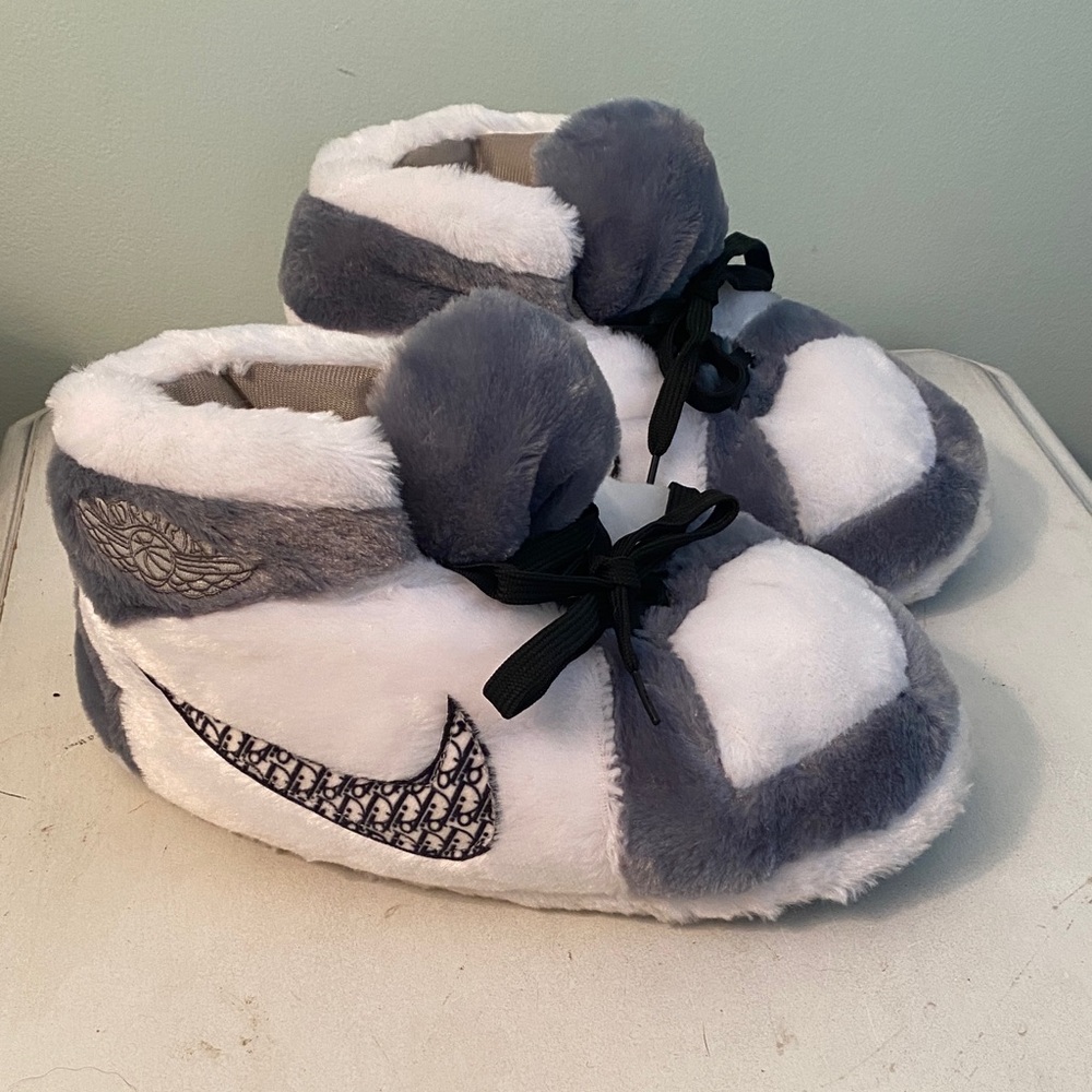 Nike Gray and White Women's Slippers
